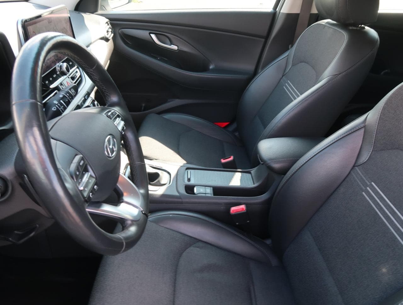 2021 Hyundai i30 - 28