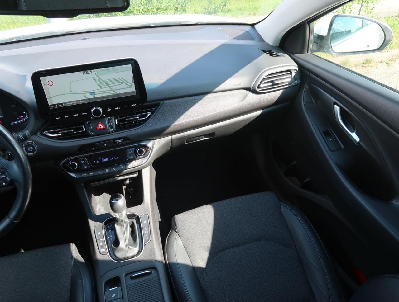 2021 Hyundai i30 - 19