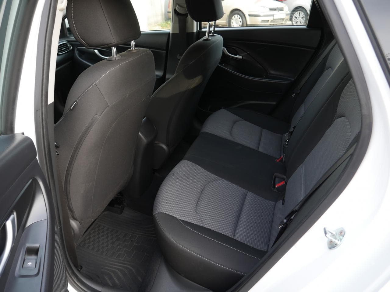 2022 Hyundai i30 - 12