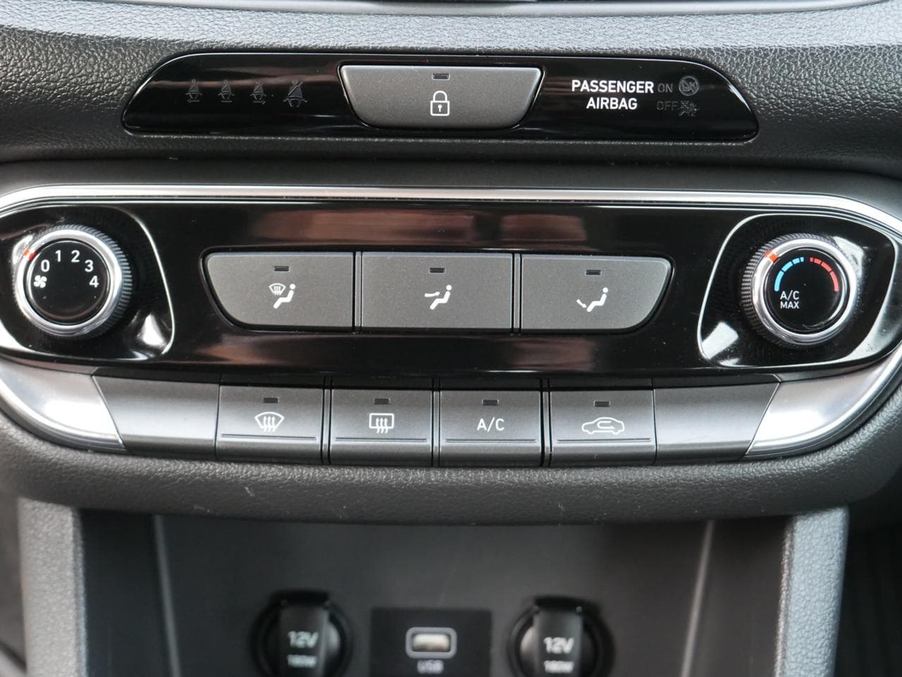 2022 Hyundai i30 - 17