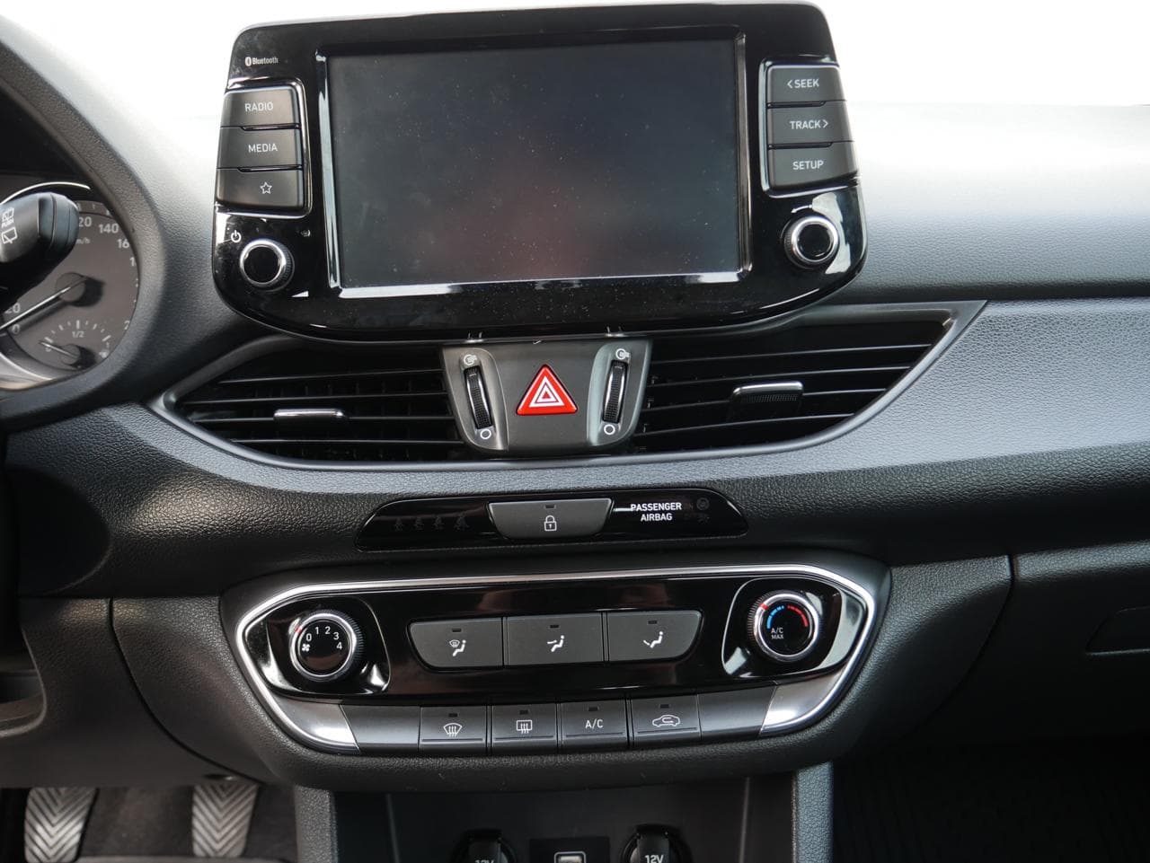 2022 Hyundai i30 - 13