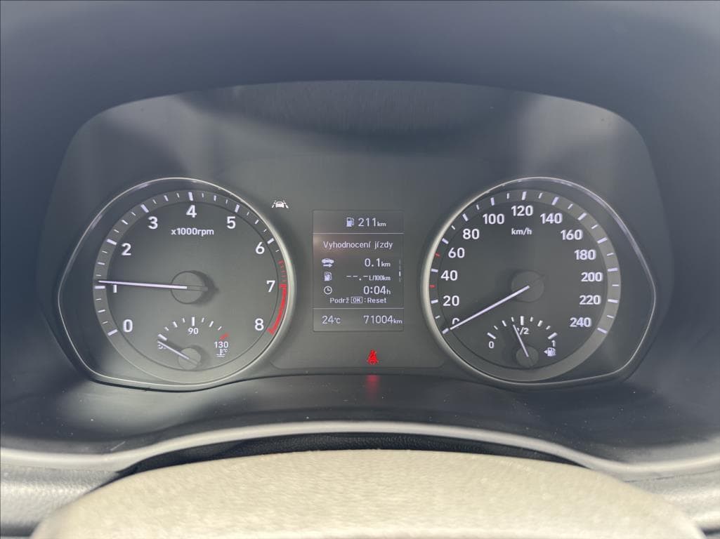 2022 Hyundai i30 - 32