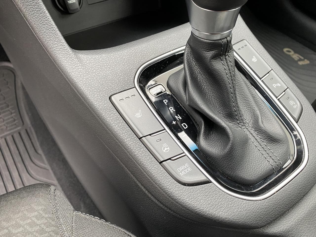 2020 Hyundai i30 - 23