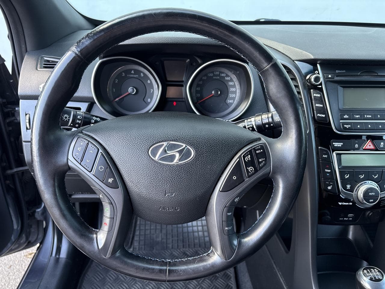 2017 Hyundai i30 - 26