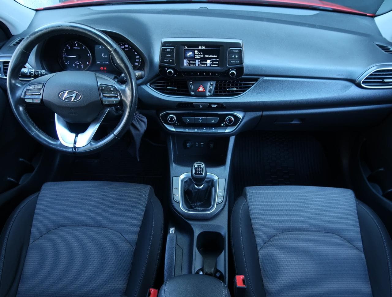 2018 Hyundai i30 - 16
