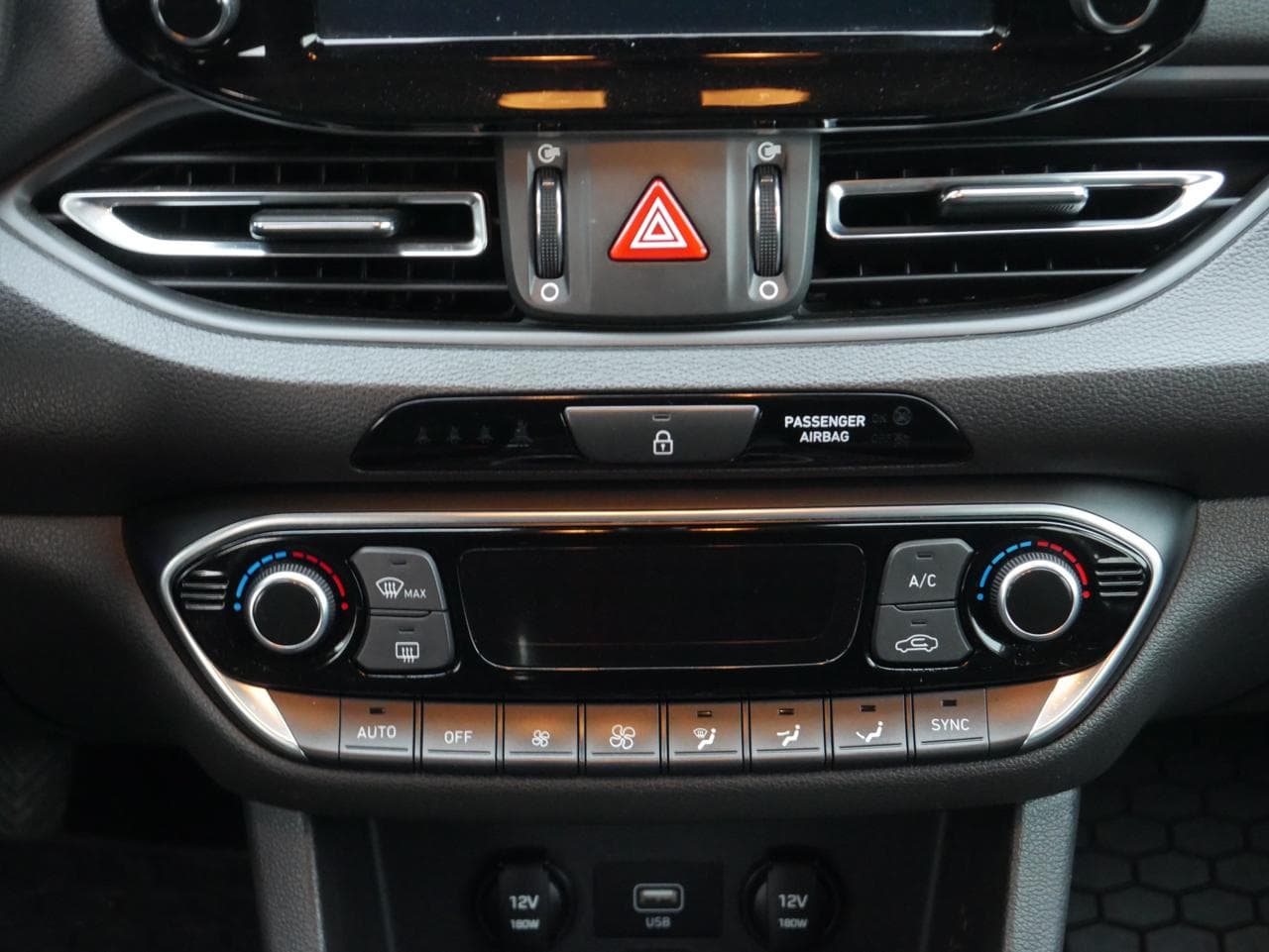 2020 Hyundai i30 - 21