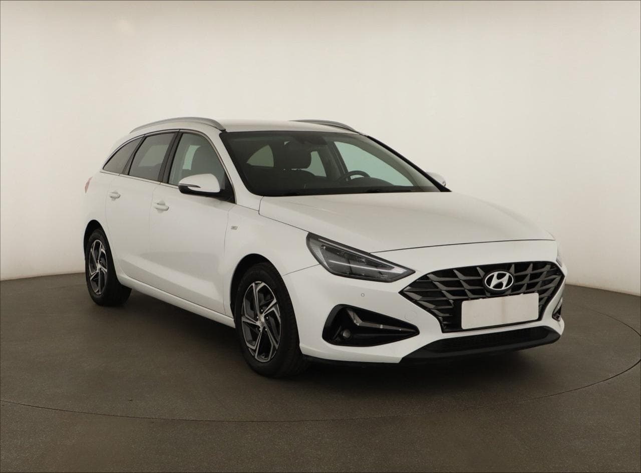 2022 Hyundai i30