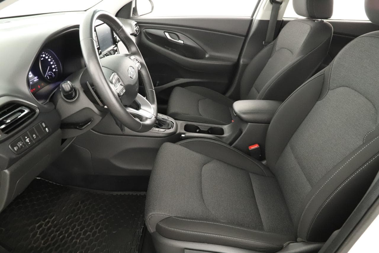 2022 Hyundai i30 - 17