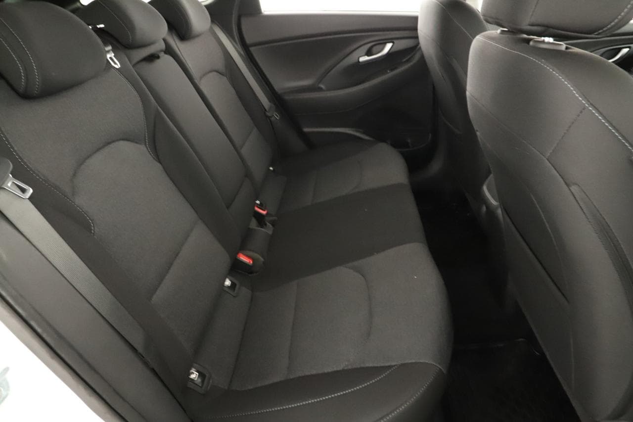 2022 Hyundai i30 - 11
