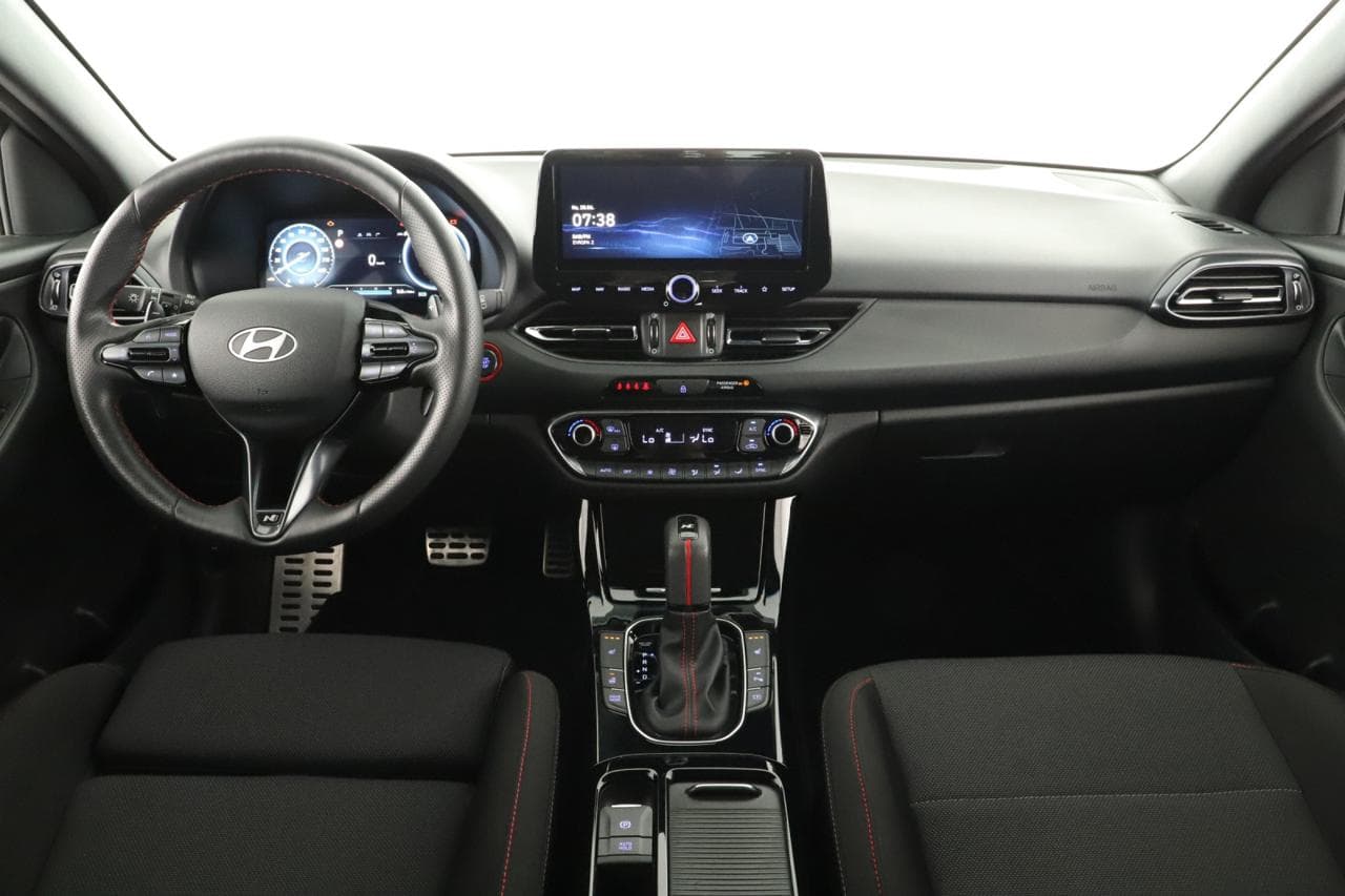 2025 Hyundai i30 - 10