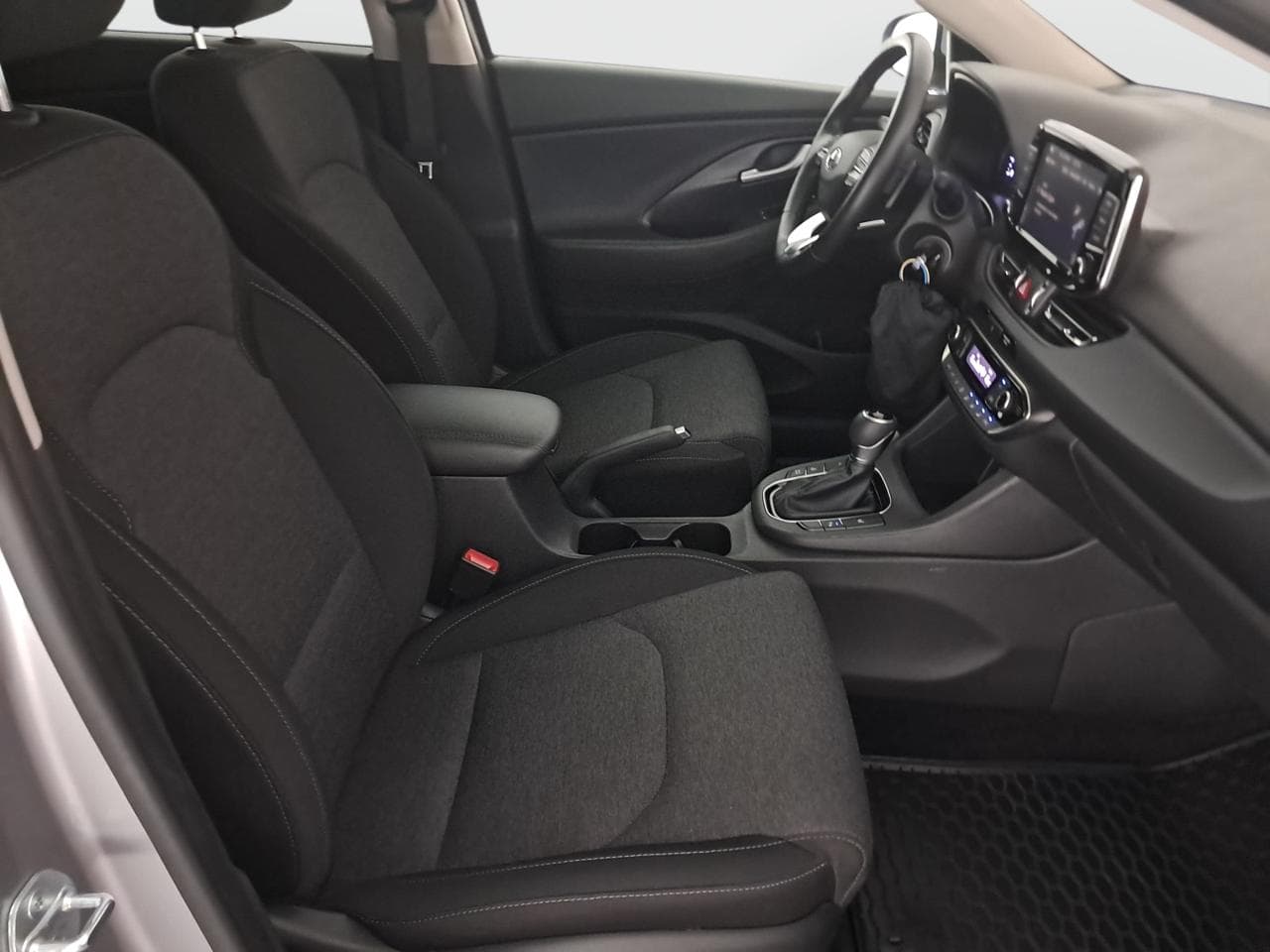 2023 Hyundai i30 - 13