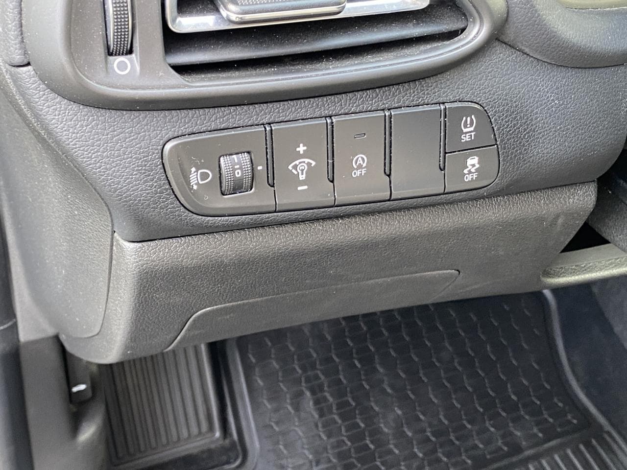 2020 Hyundai i30 - 23