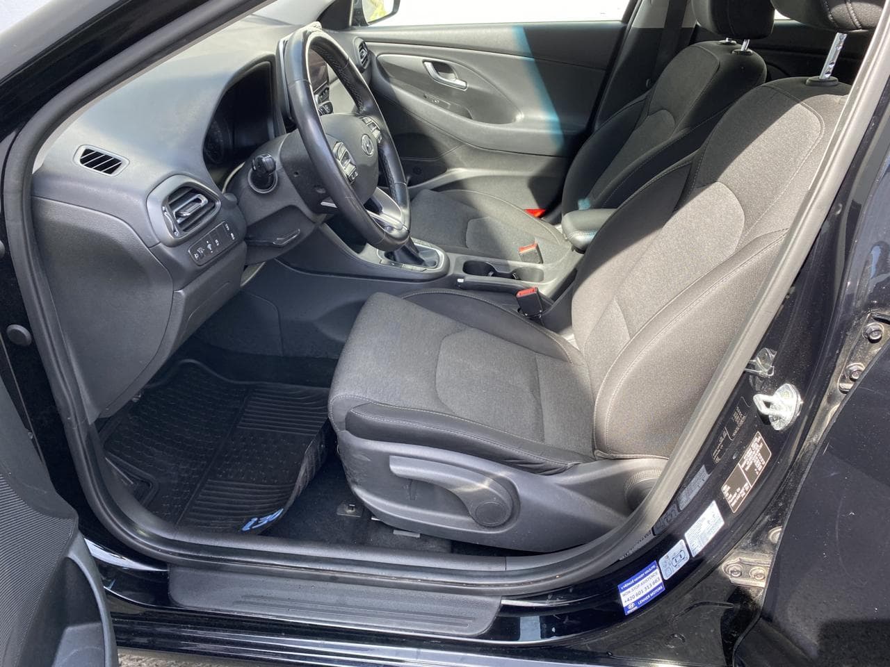 2020 Hyundai i30 - 17