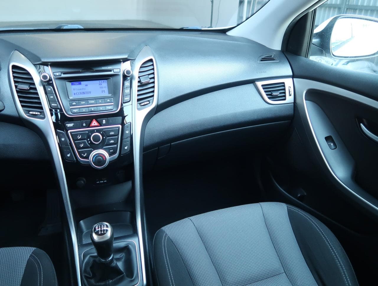 2012 Hyundai i30 - 18