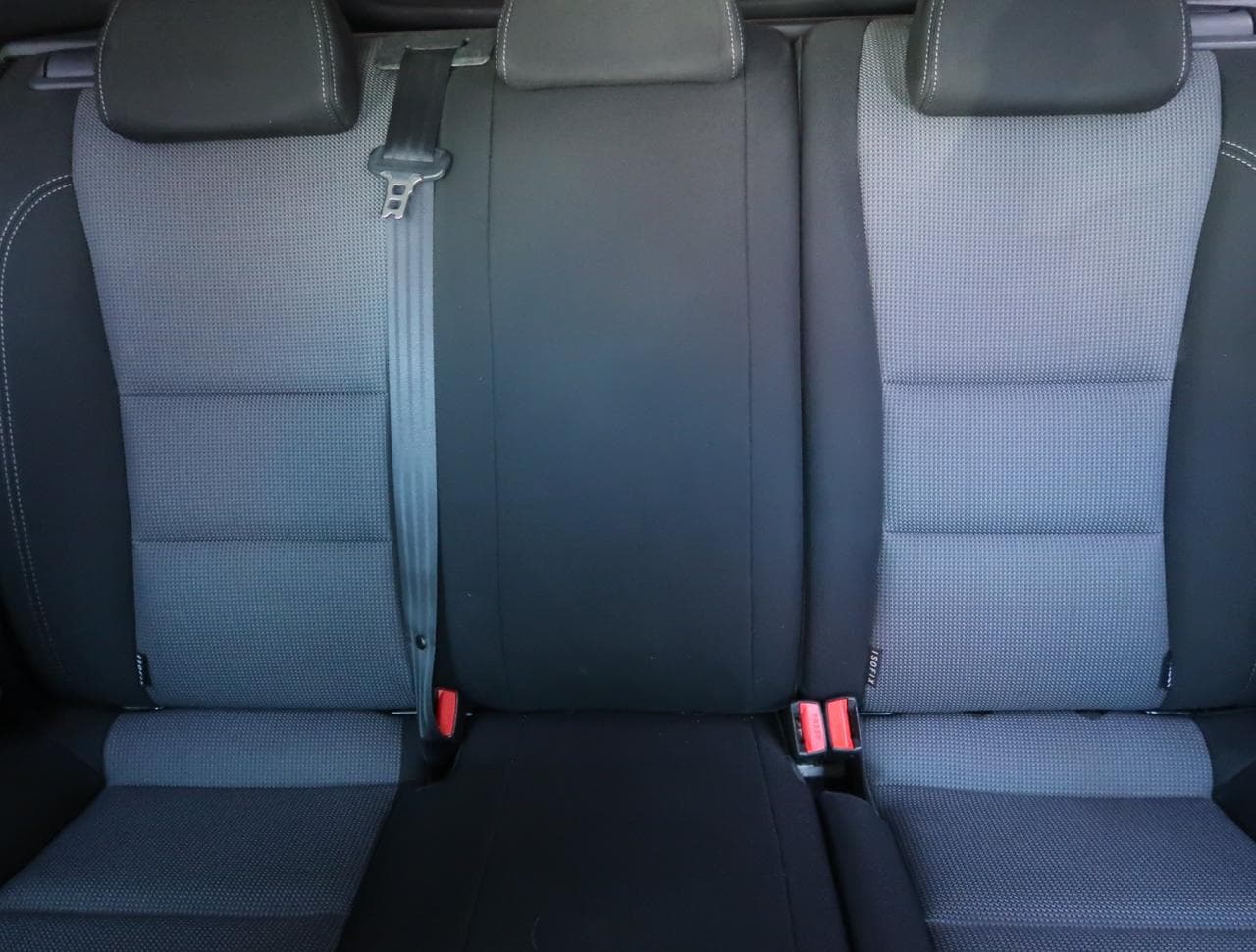 2012 Hyundai i30 - 23