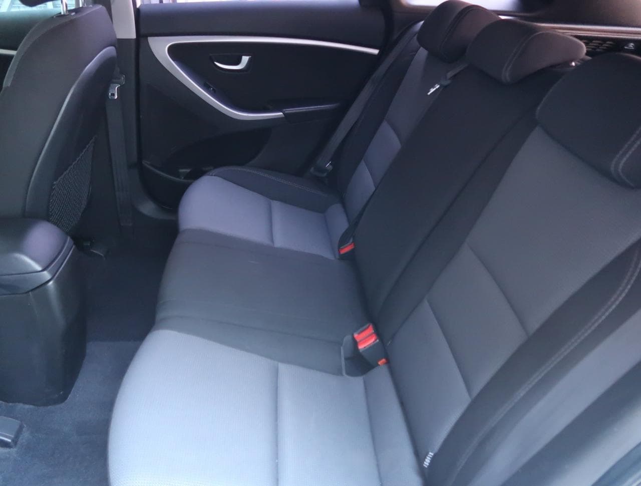 2012 Hyundai i30 - 25