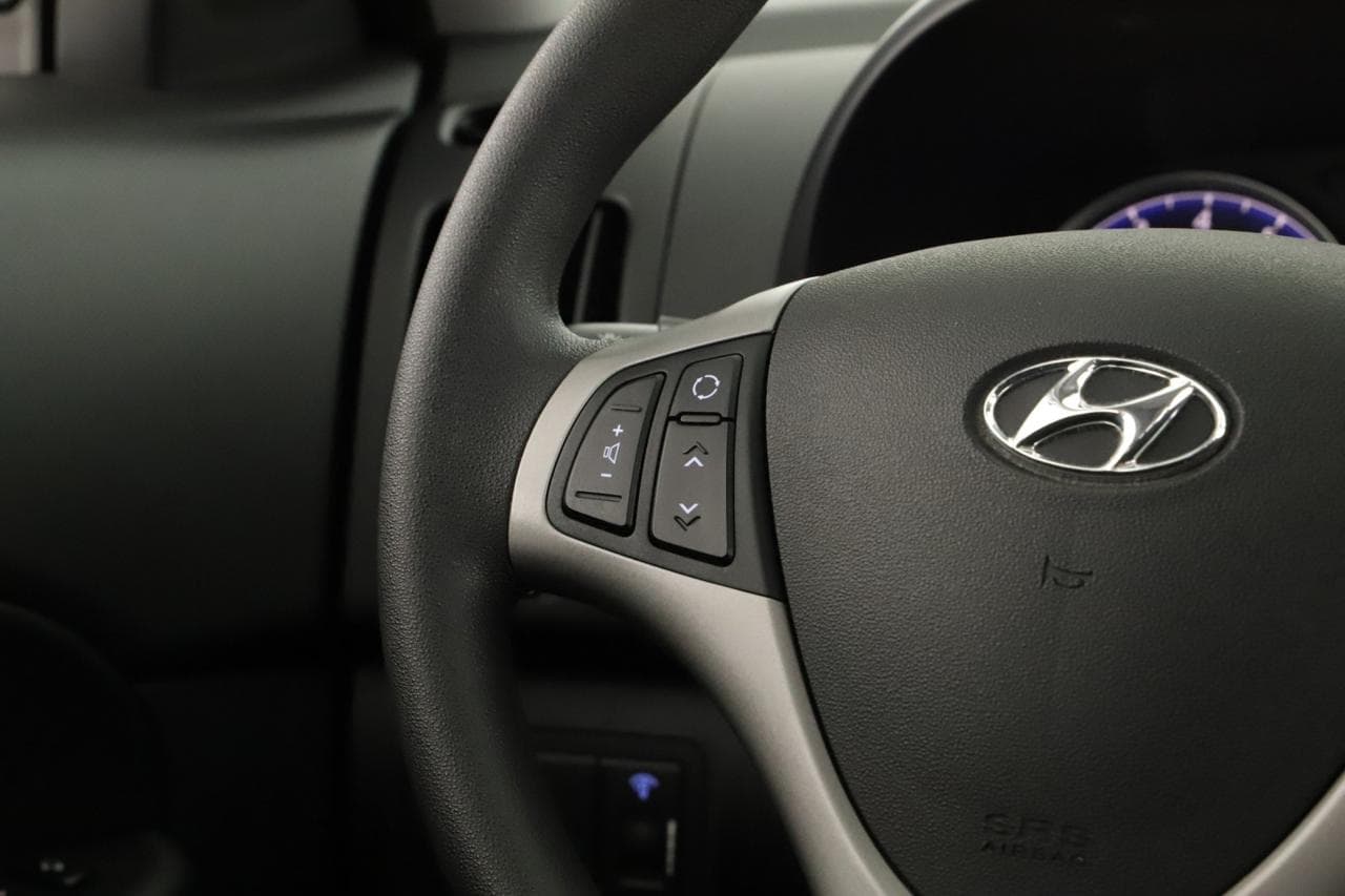 2012 Hyundai i30 - 17