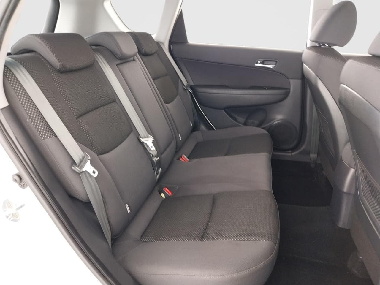 2012 Hyundai i30 - 13