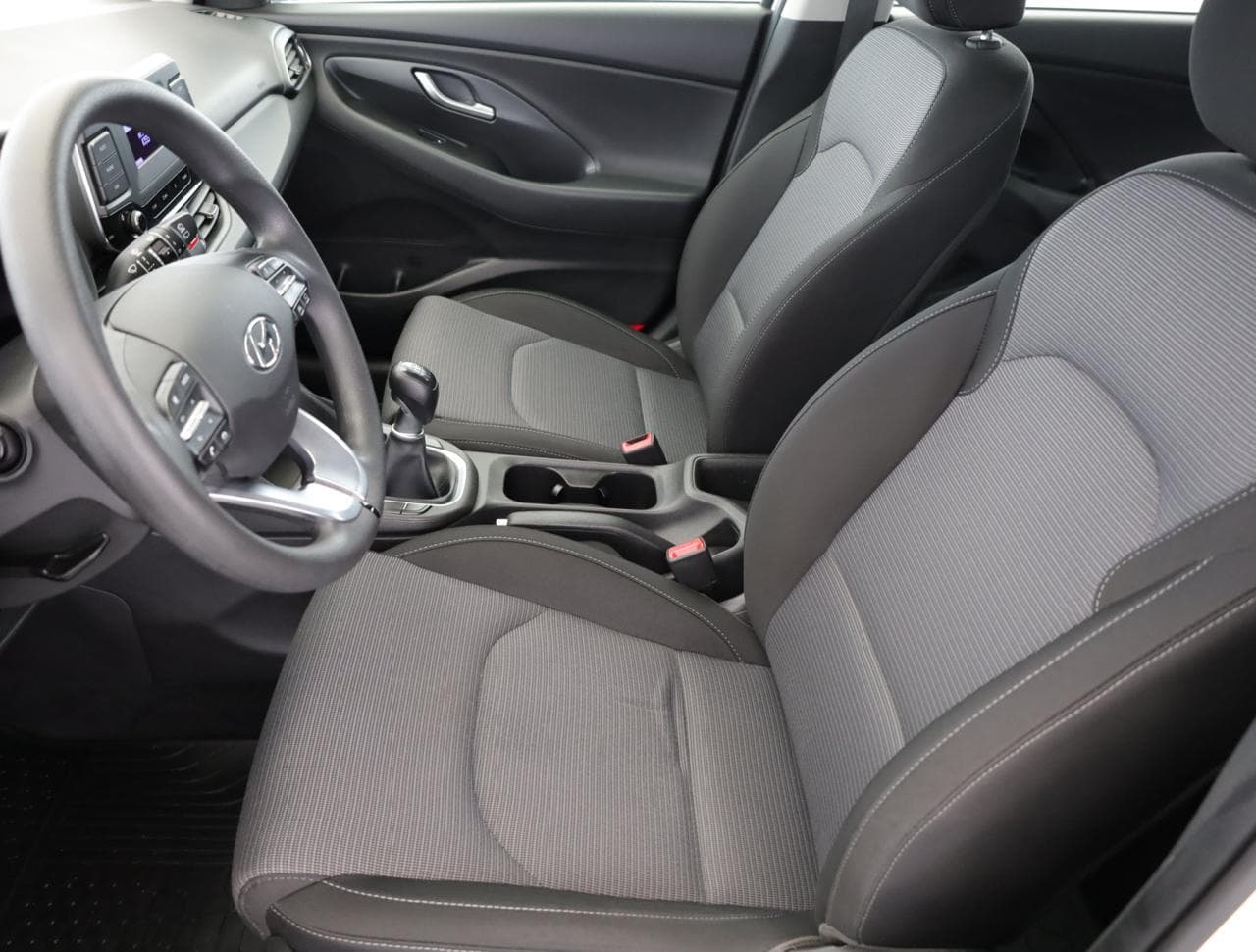 2022 Hyundai i30 - 13