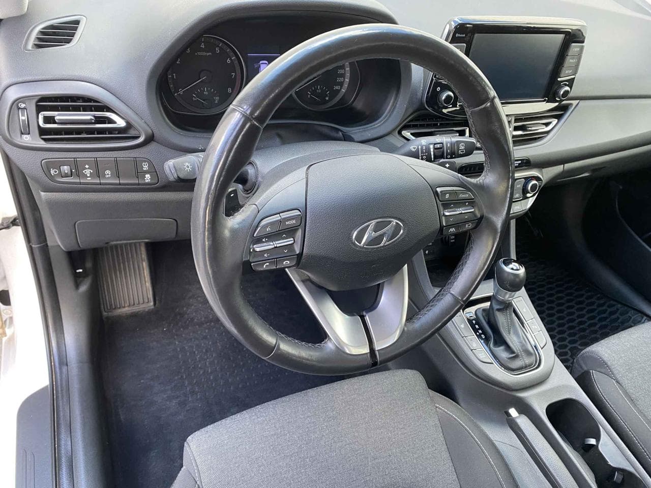 2022 Hyundai i30 - 13