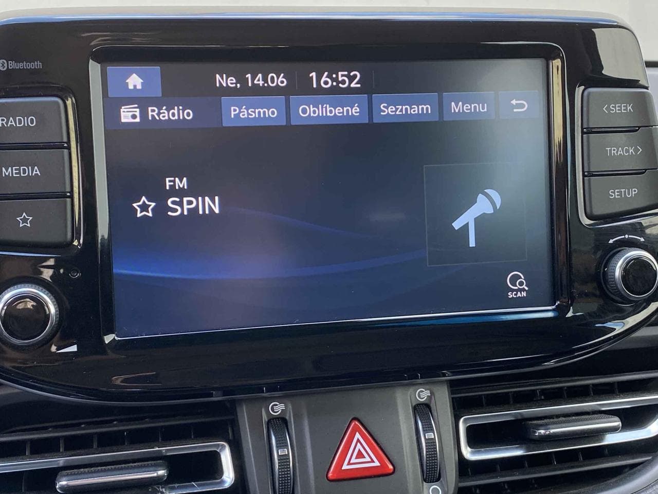 2022 Hyundai i30 - 18