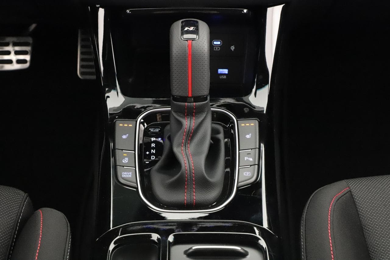 2025 Hyundai i30 - 19