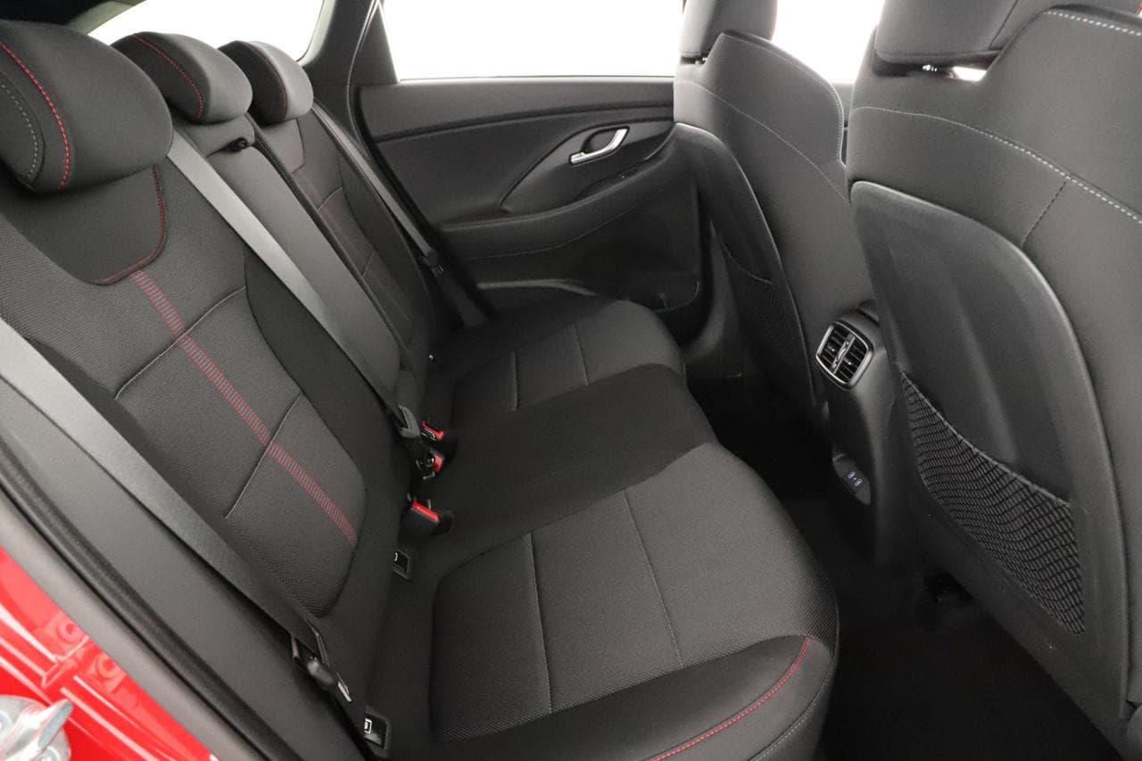 2025 Hyundai i30 - 11