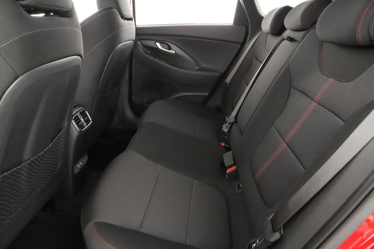 2025 Hyundai i30 - 12