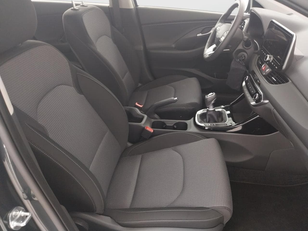 2025 Hyundai i30 - 12