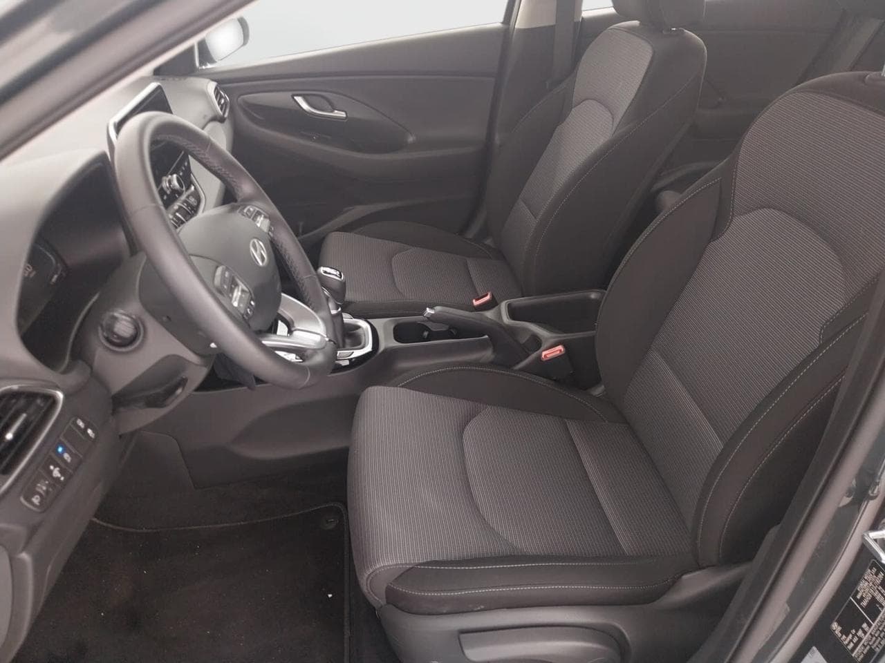2025 Hyundai i30 - 16