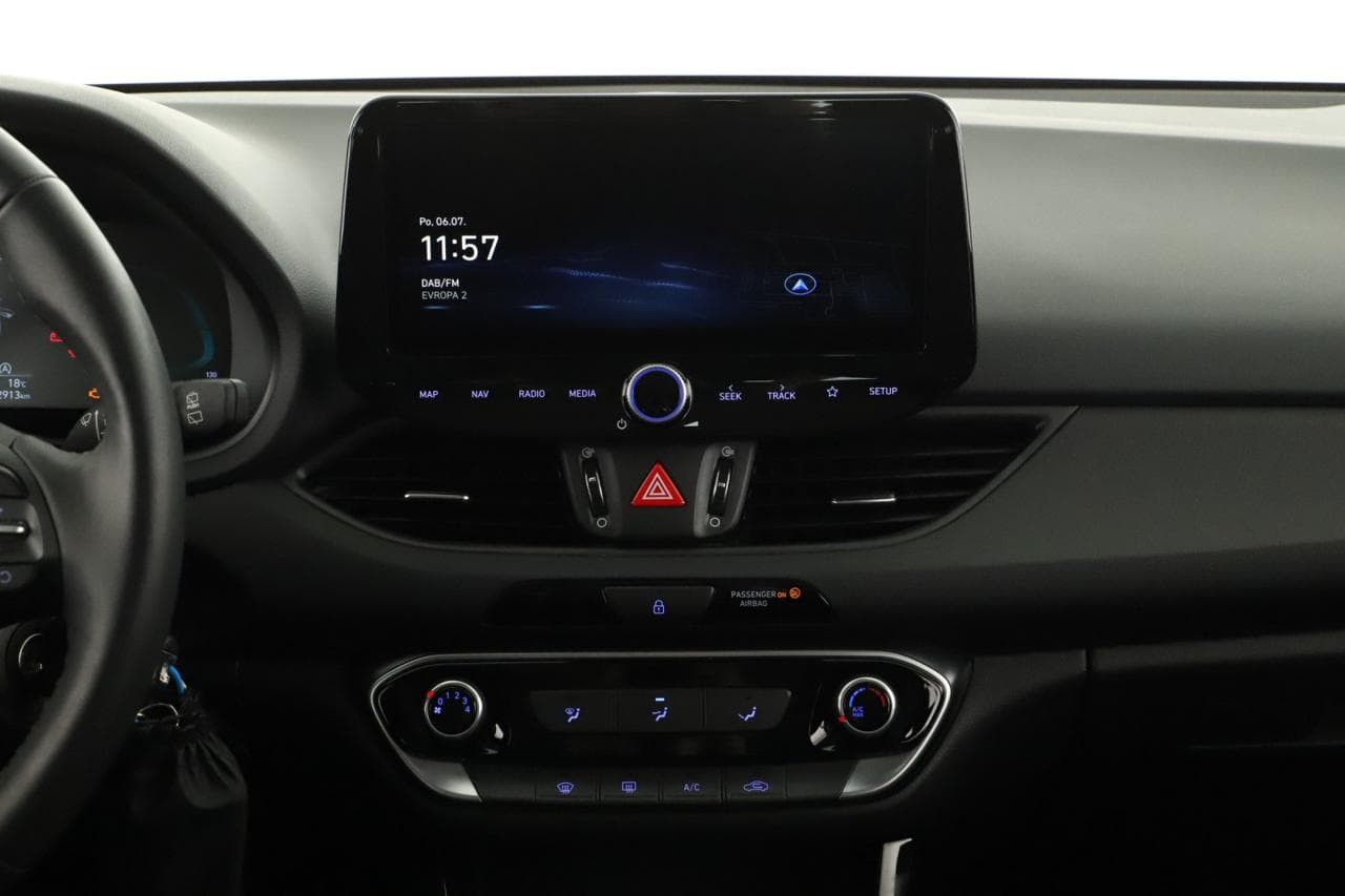 2025 Hyundai i30 - 17