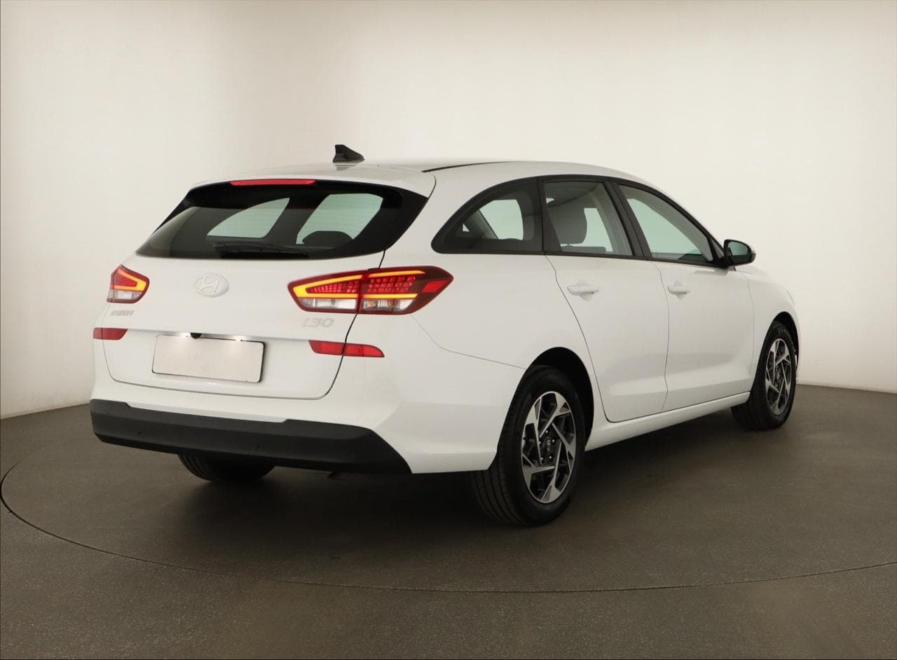 2025 Hyundai i30 - 7