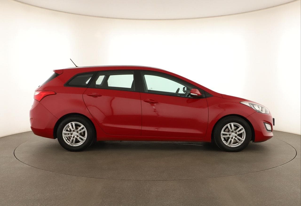 2013 Hyundai i30 - 8