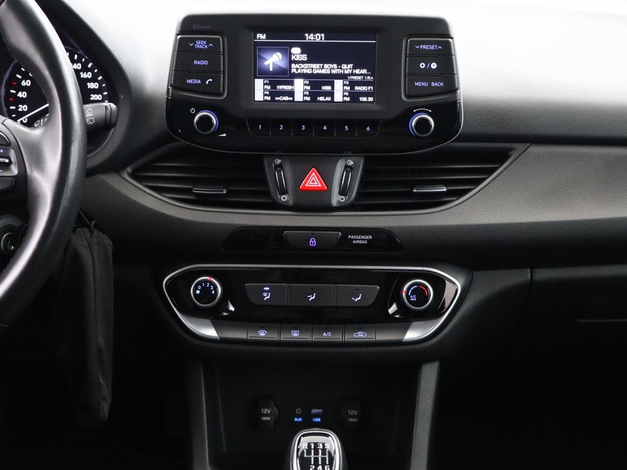 2017 Hyundai i30 - 16