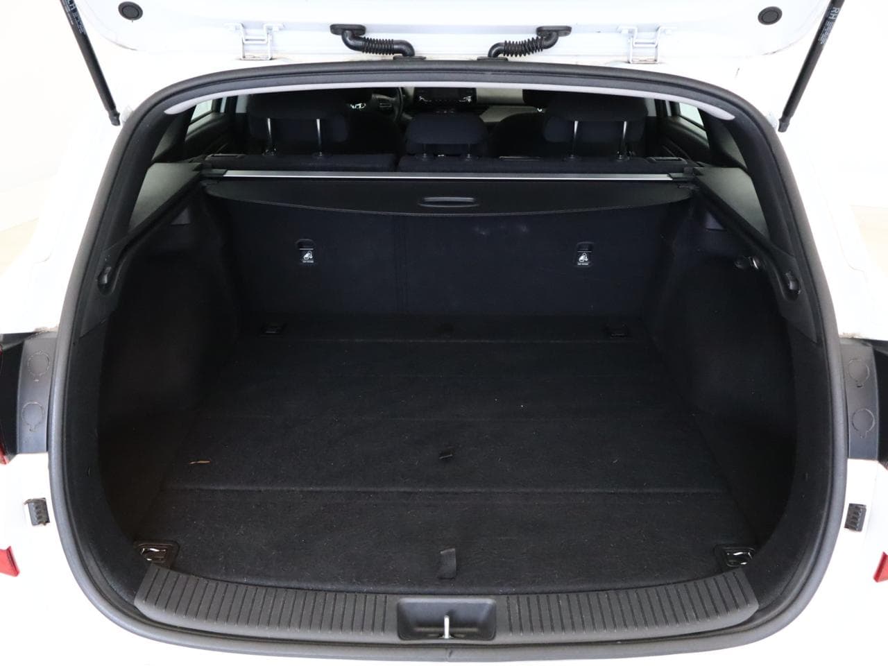 2017 Hyundai i30 - 17