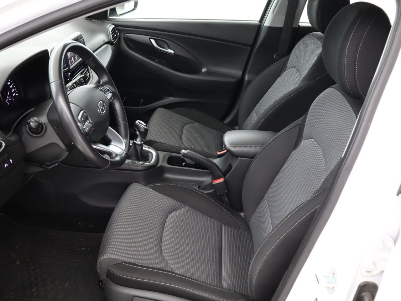 2017 Hyundai i30 - 14