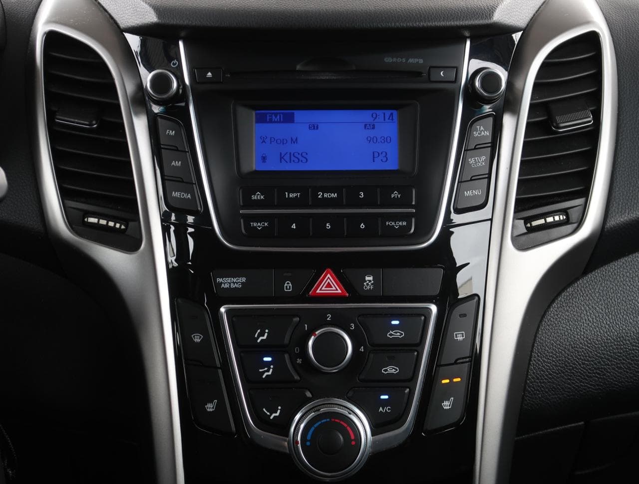 2012 Hyundai i30 - 18