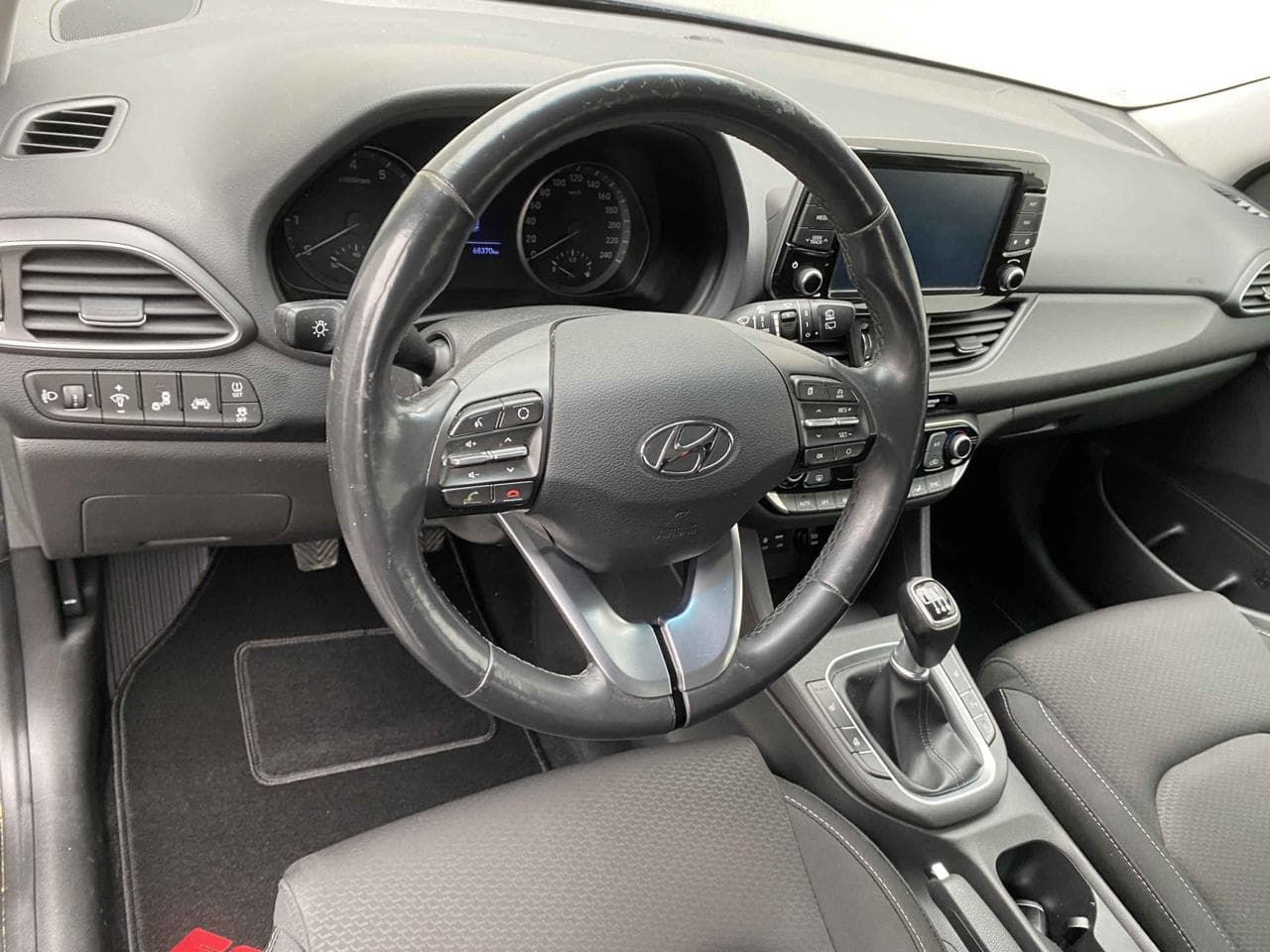 2020 Hyundai i30 - 13