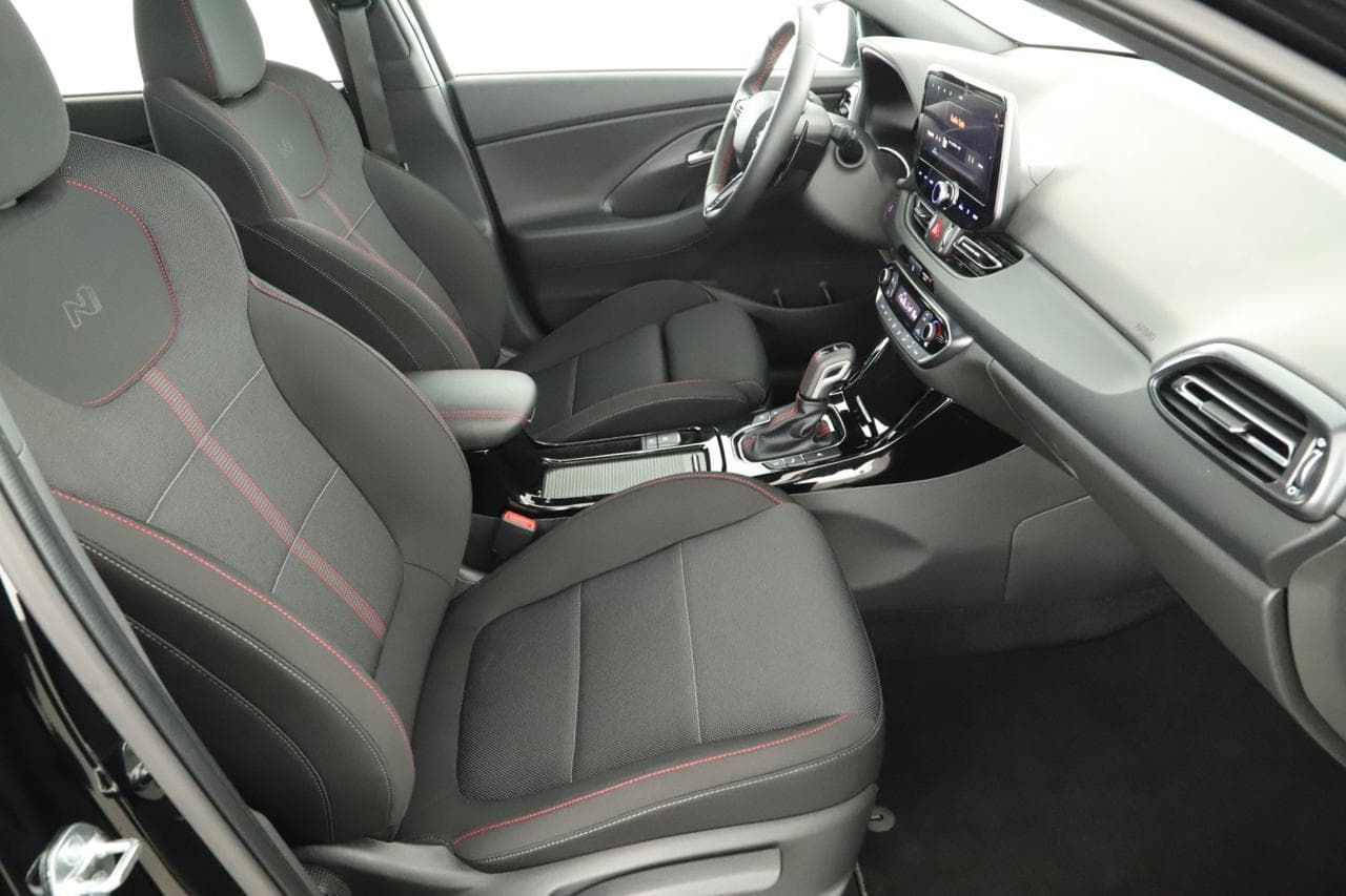 2025 Hyundai i30 - 10