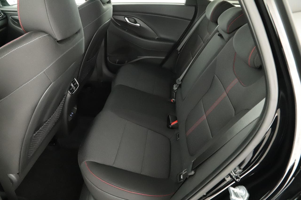 2025 Hyundai i30 - 12