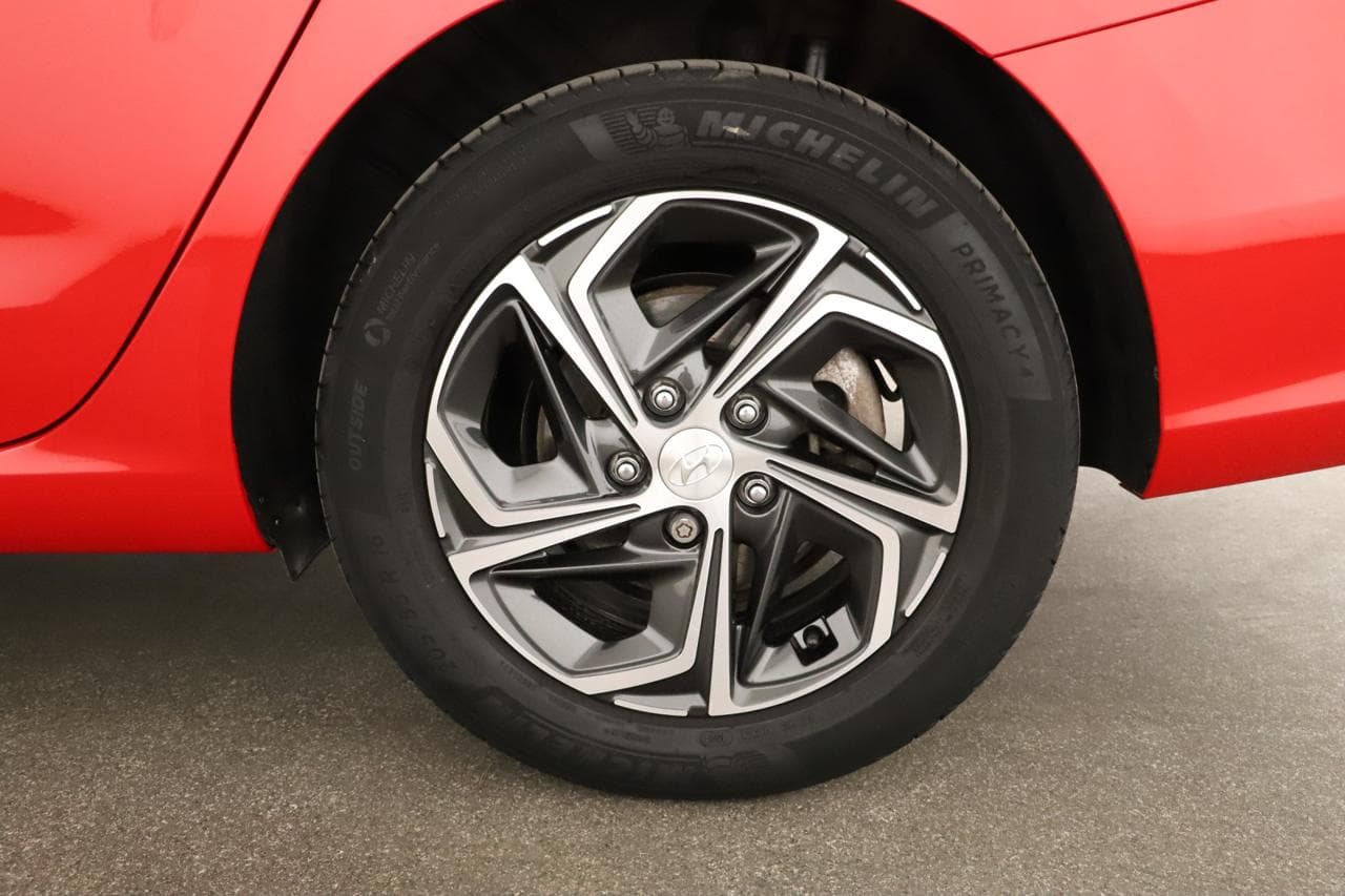 2021 Hyundai i30 - 17