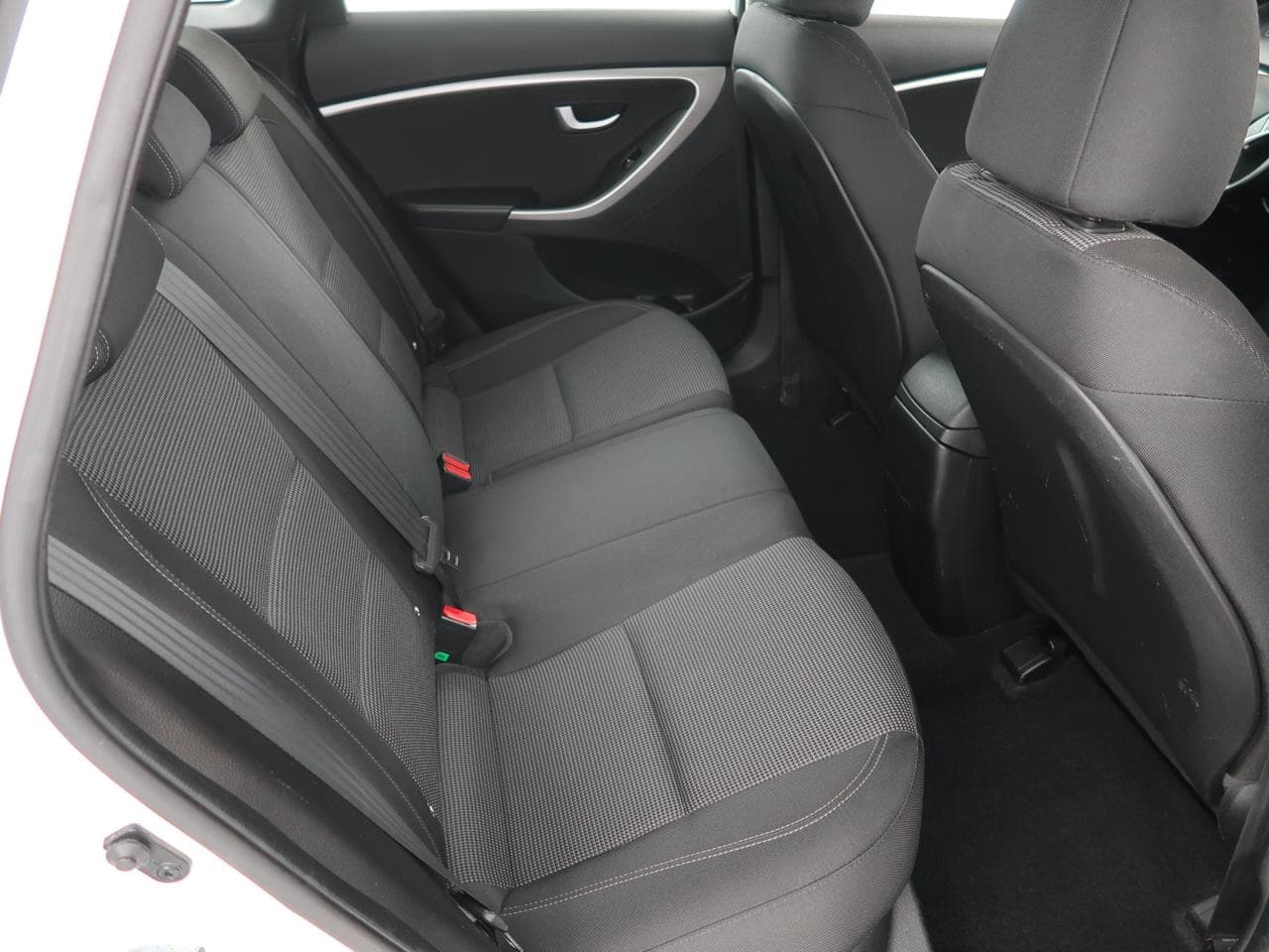 2017 Hyundai i30 - 13
