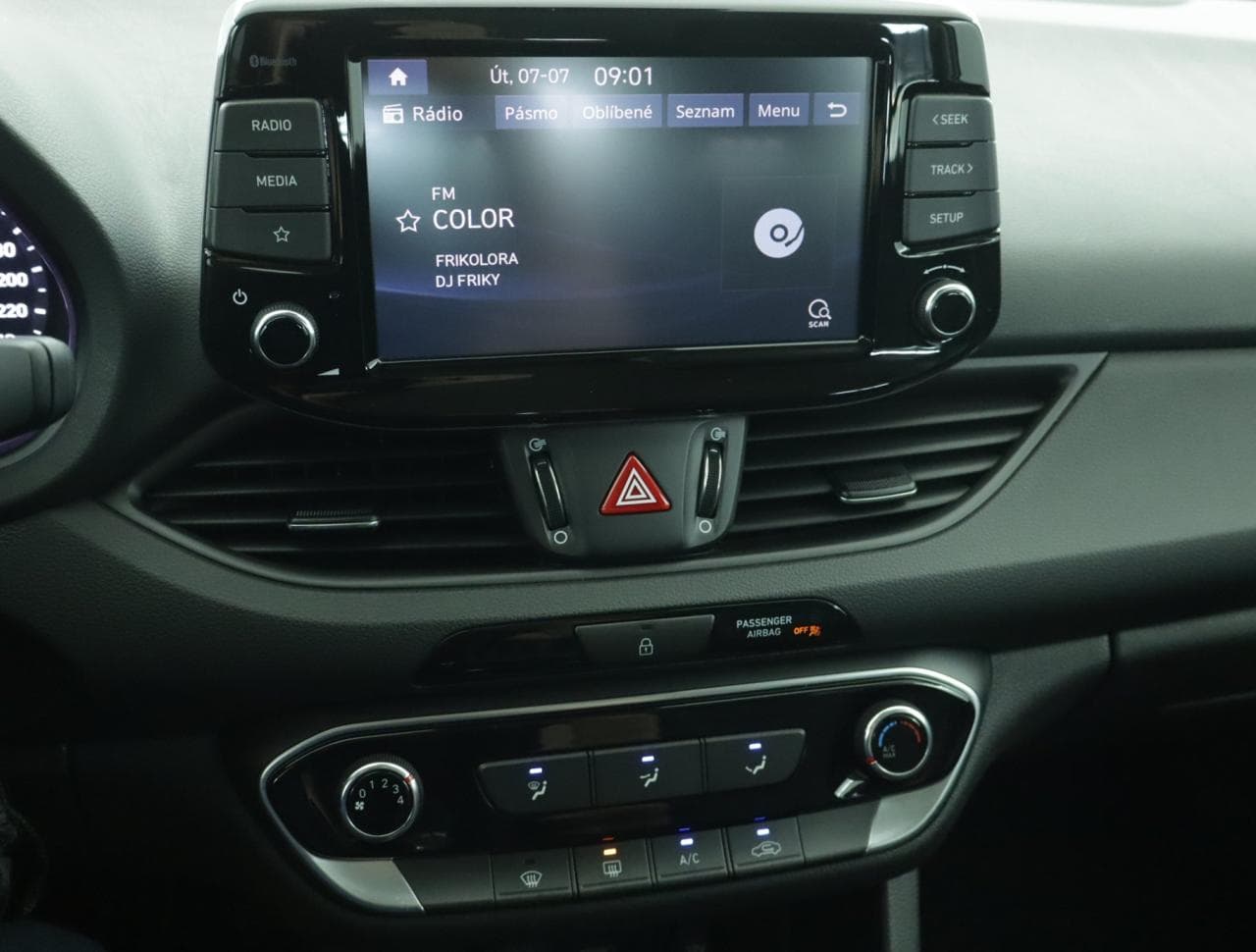 2023 Hyundai i30 - 18