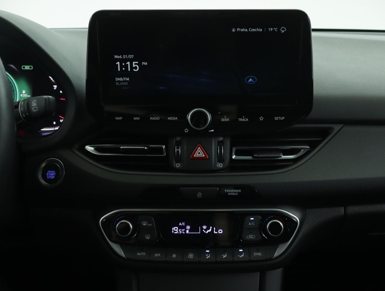 2023 Hyundai i30 - 18