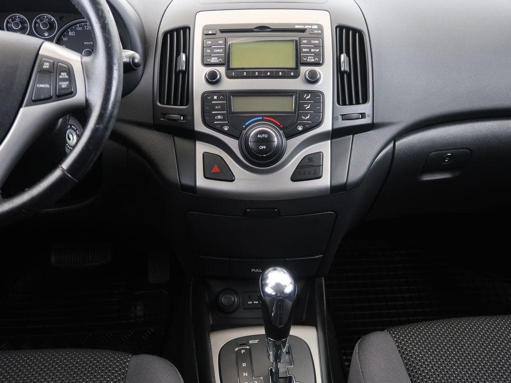 2011 Hyundai i30 - 19