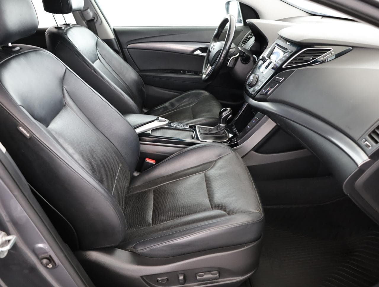 2011 Hyundai i40 - 10