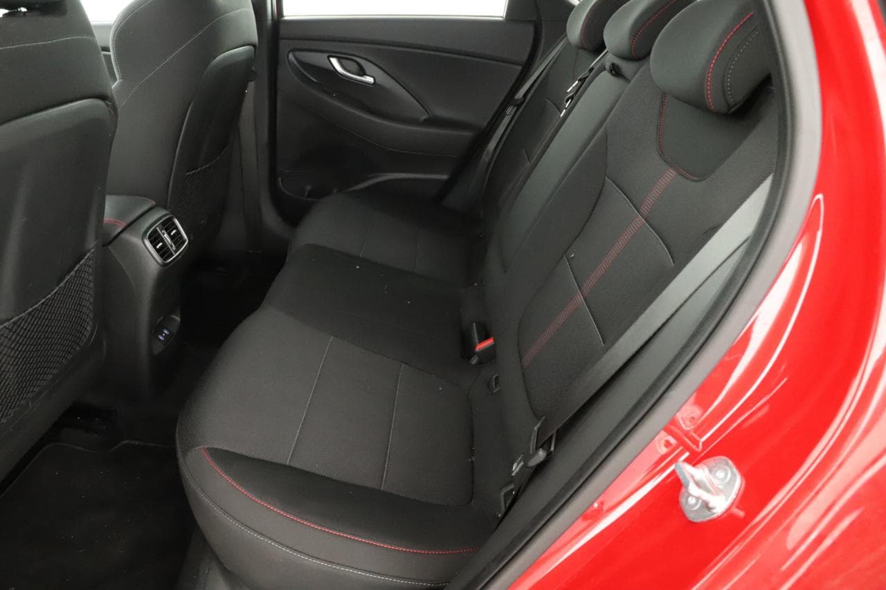 2025 Hyundai i30 - 12