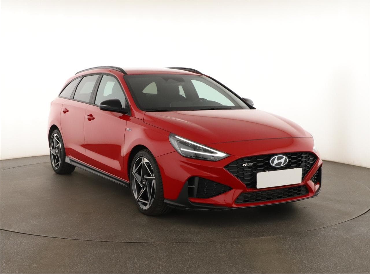 2025 Hyundai i30