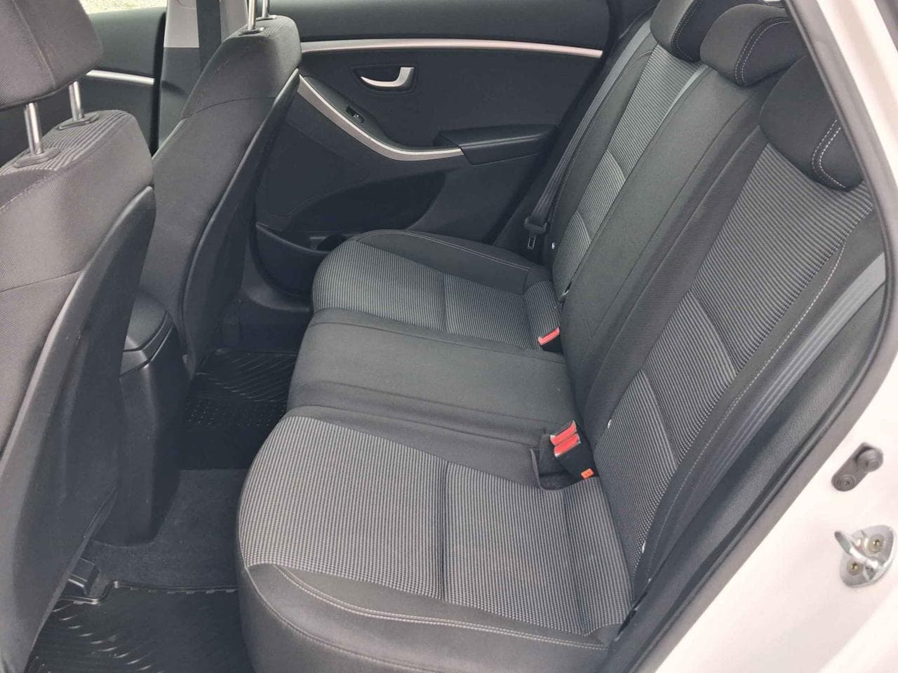 2016 Hyundai i30 - 10