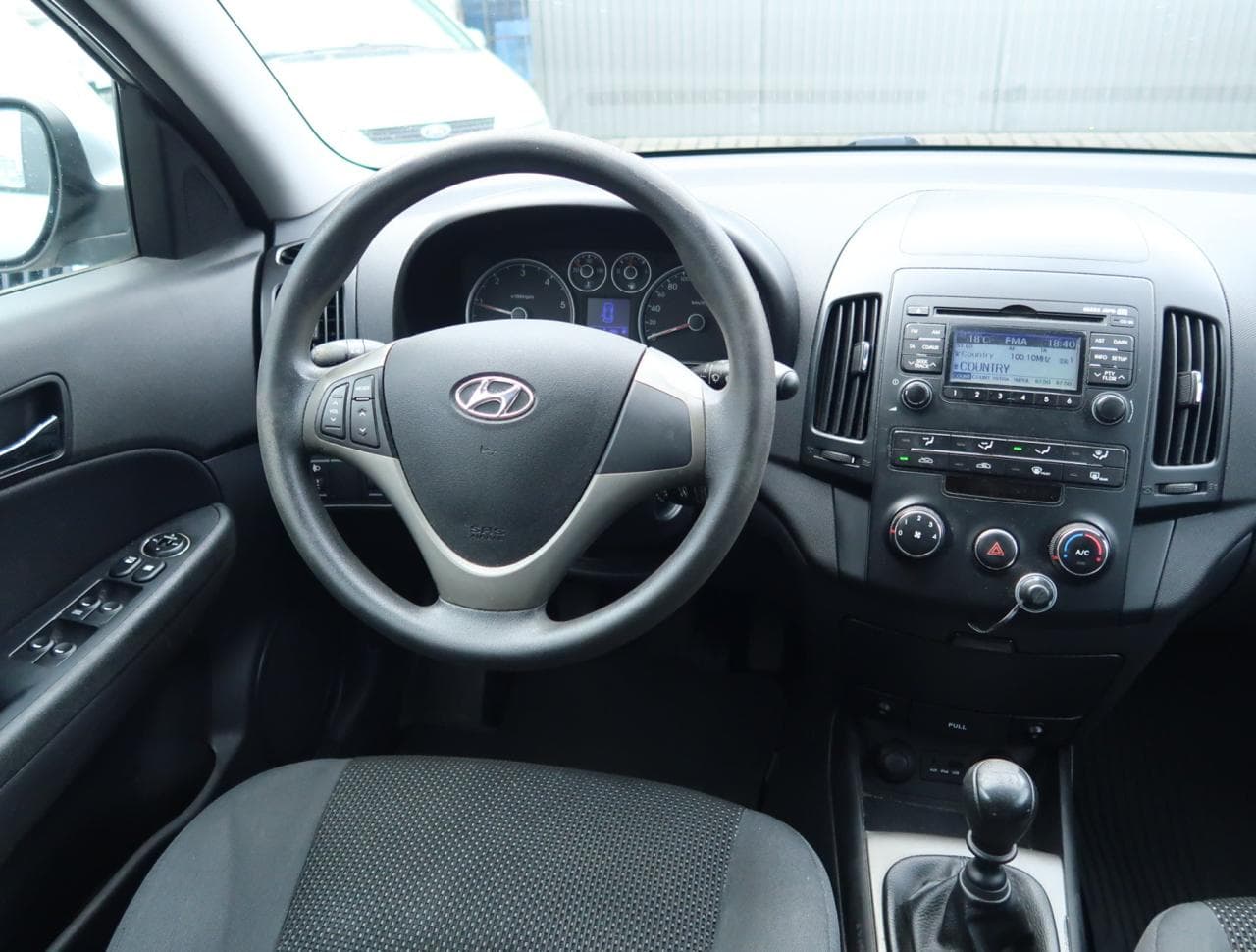 2010 Hyundai i30 - 9